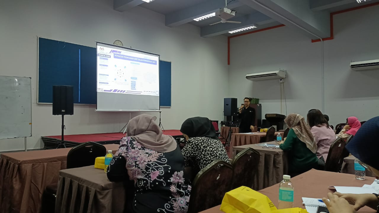 KURSUS TRM BIL 2 2